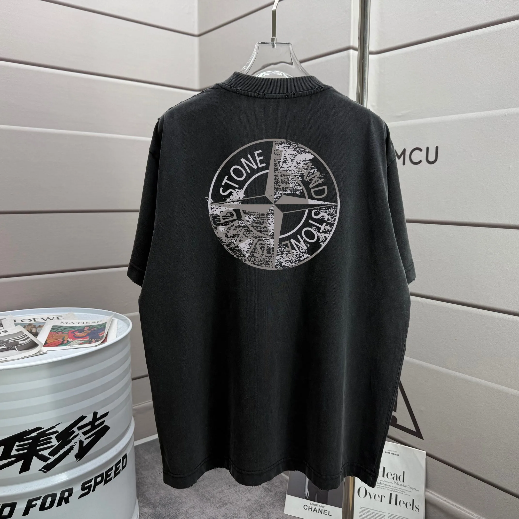 P160 Ston* islan* 石*岛 2025 autumn and winter new style Washed and worn 320g round neck short-sleeved tee Unisex loose version Color: Washed black Washed white Washed gray Brown Size: S M L XL XXL Size: S (90-130 pounds) M (120-150 pounds) L (140-165 pounds) (160-180 catties) XXL (180-210 catties)